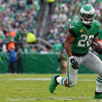 NFL Players Advocate for Grass Fields: Safety Concerns and Preferences
