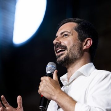 Buttigieg’s Vision for National Change Ahead of Potential 2028 Presidential Bid