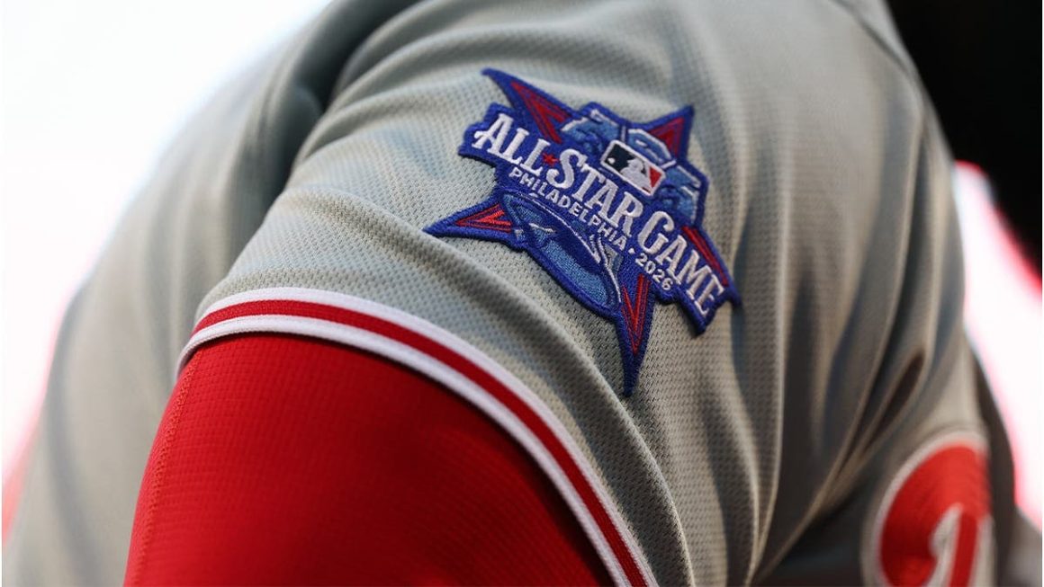 Steve Doocy Experiences the MLB All-Star Fan Zone