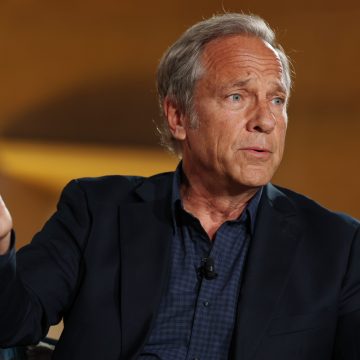 Mike Rowe’s Lawsuit Against Discovery Over Unpaid Narration Fees