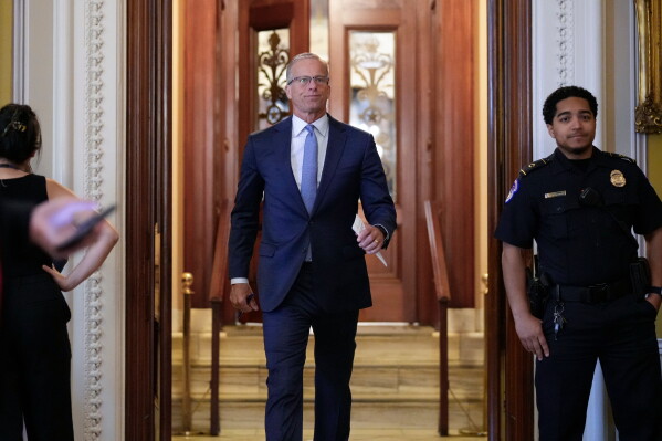 68f1a29a-c021-4ee0-b05b-82444563a7ab Senator Mitch McConnell’s Health and Political Challenges Amid Hospitalization