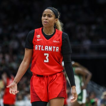 Atlanta Dream Face Officiating Challenges in Loss to Washington Mystics