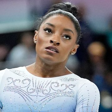 Simone Biles Shares Hospital Experience with Support from Husband