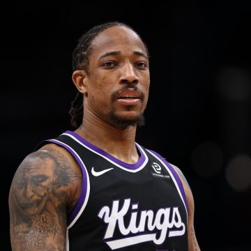DeMar DeRozan’s Unrestricted Free Agent Status Sparks Interest from NBA Contenders