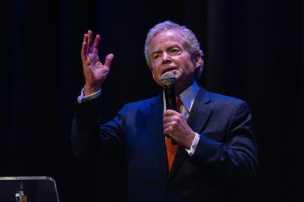 84447e45-33cb-4804-aefd-29da6d051b1f Gov. Greg Abbott Appoints Don Huffines as State Comptroller