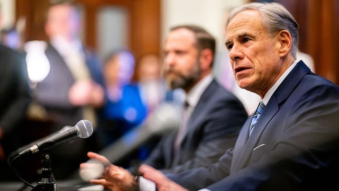 Texas Gov. Abbott Investigates Hospital After Birth Package Ads in Mexico