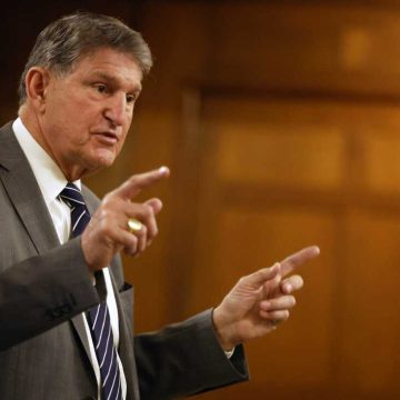 Former Senator Joe Manchin Leads Effort to Elect Independents