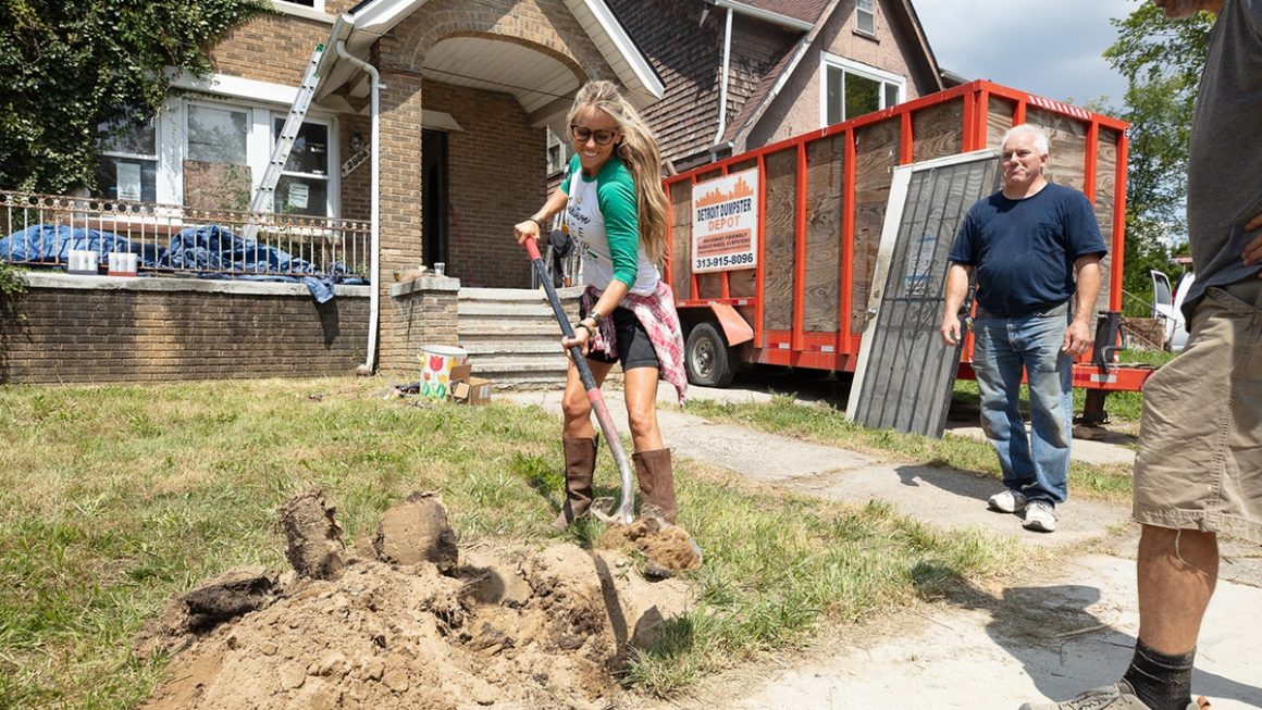 Former HGTV Star Nicole Curtis Sued Over Detroit Property