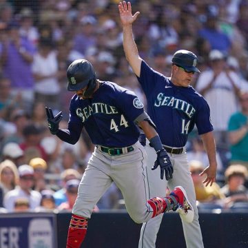 Analyzing Mariners vs. Rangers Matchup and Betting Insights