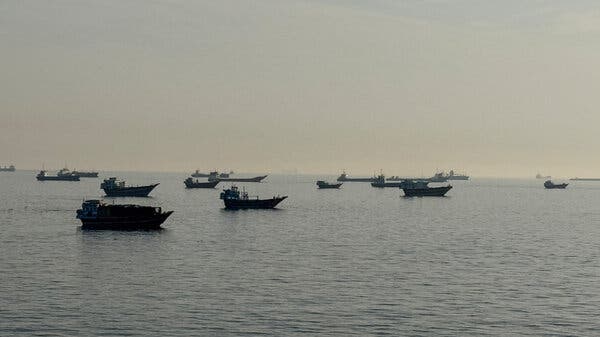 a13359da-f4ac-44b9-b7fa-1d889f5b59fc U.S. Military Strikes Iranian Missile Sites in Strait of Hormuz