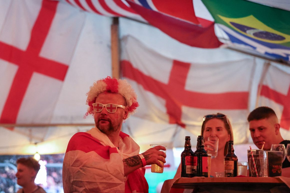 England vs. Mexico World Cup Clash: A Test for Fans and Employers