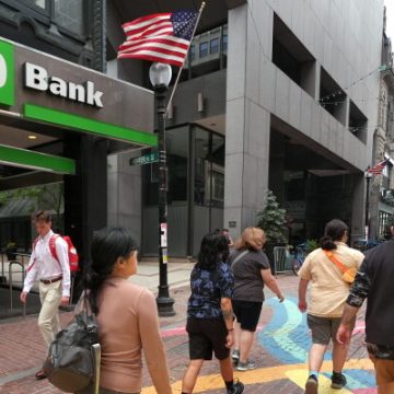 Global Markets React to U.S.-Iran Tensions and AI Industry Developments