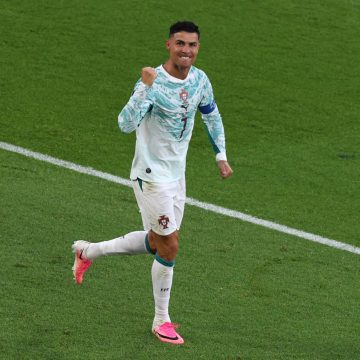 Ronaldo Makes History in World Cup Round of 32 Match Against Croatia