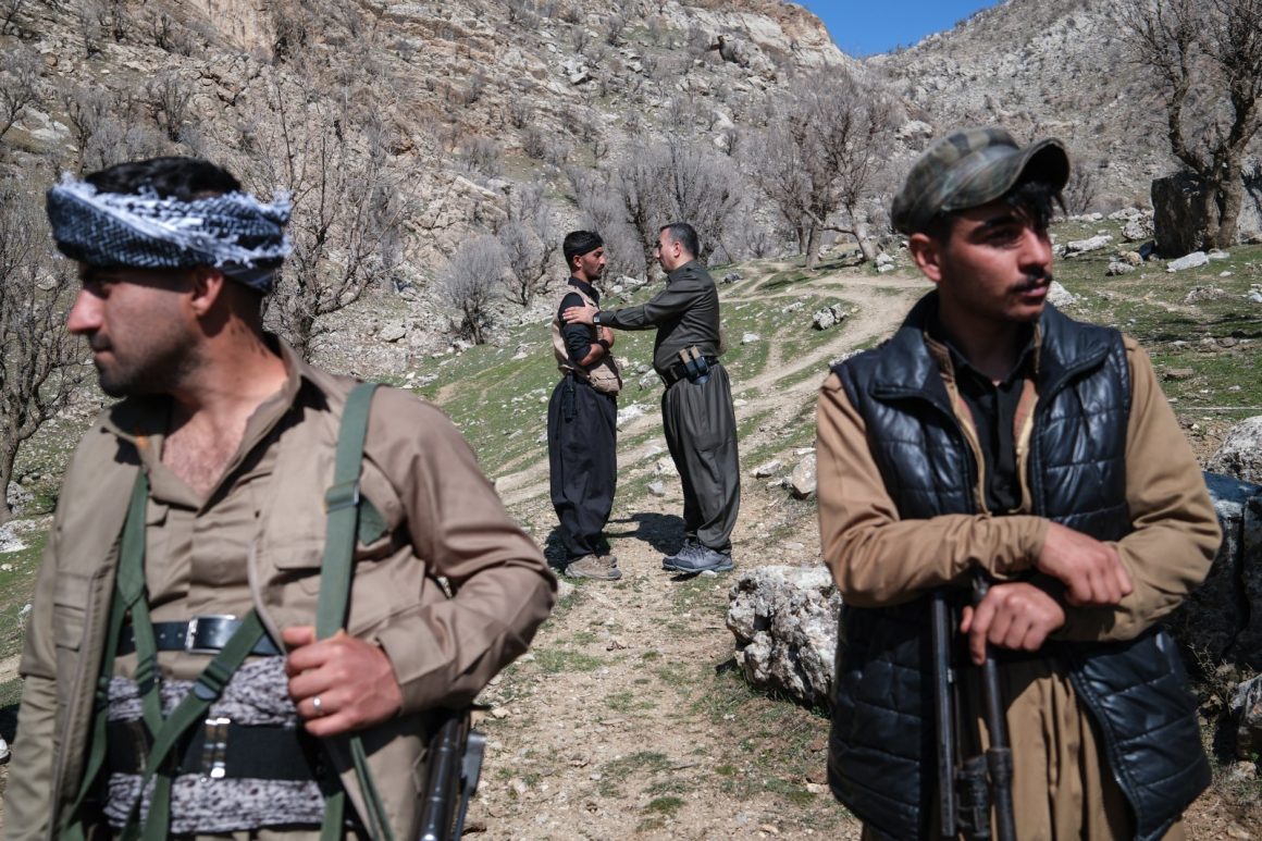 Clashes Between Iranian Forces and Kurdish Groups Raise Tensions