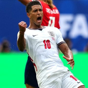 England and Argentina Set for Semifinal Clash