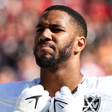 Dallas Cowboys’ Charles Snowden Suspended for 2026 NFL Season