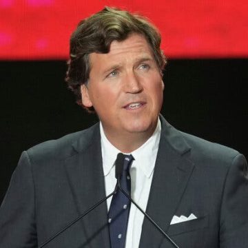 Tucker Carlson Plans to Form a New Political Party