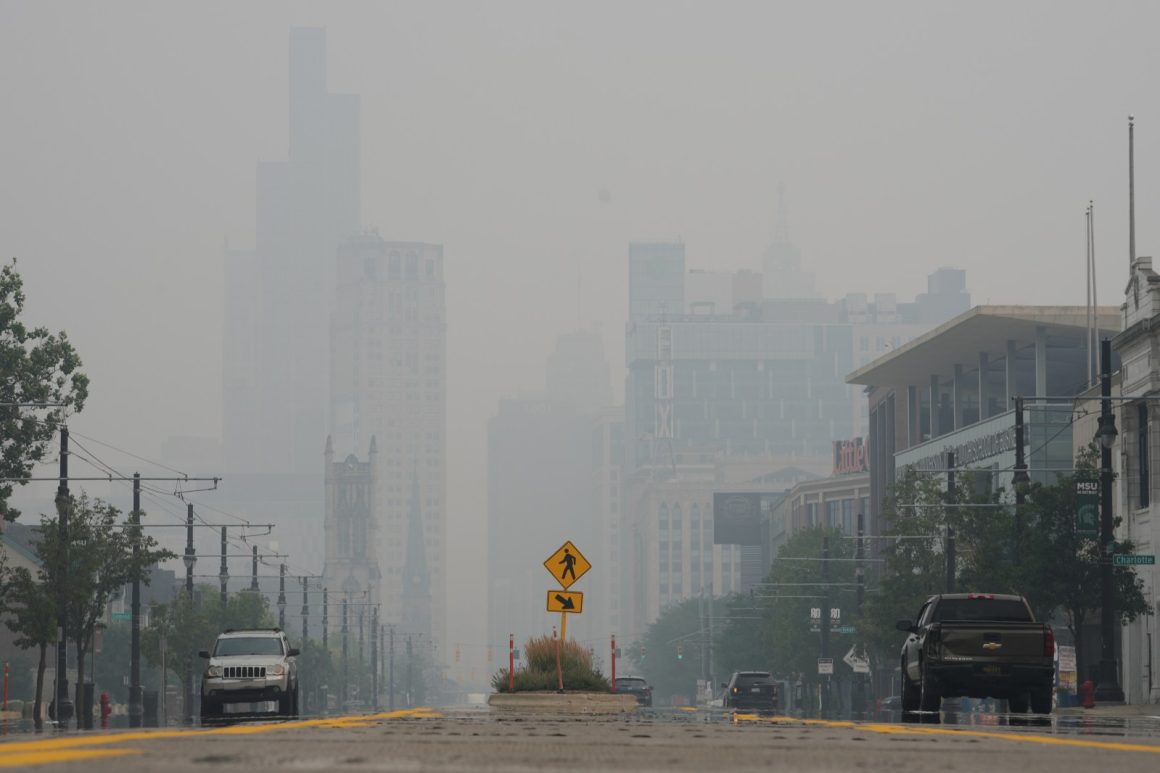 U.S. Cities Face Severe Air Quality Challenges Due to Canadian Wildfires