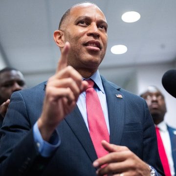 House Democrats Boost Candidates Amid Republican Focus on DSA Successes