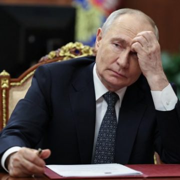 Growing Strains Among Putin’s Former Supporters