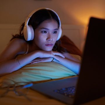 The Social Media Influence on Gen Z’s Mental Health
