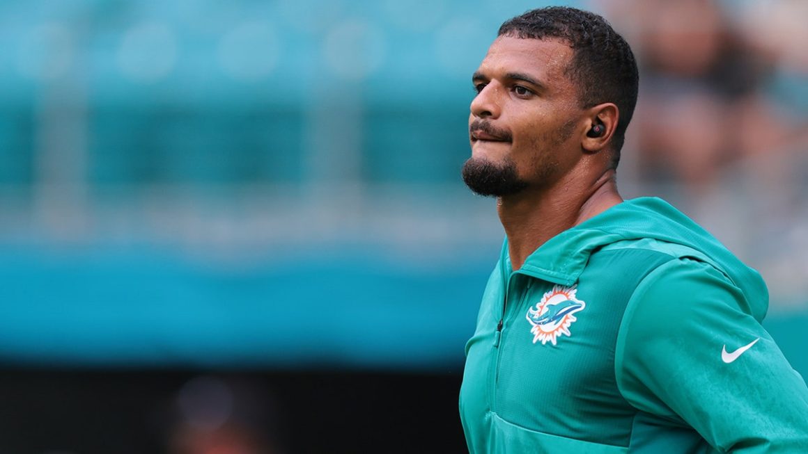 Miami Dolphins Emphasize Competition Over Rebuilding Amid Roster Changes