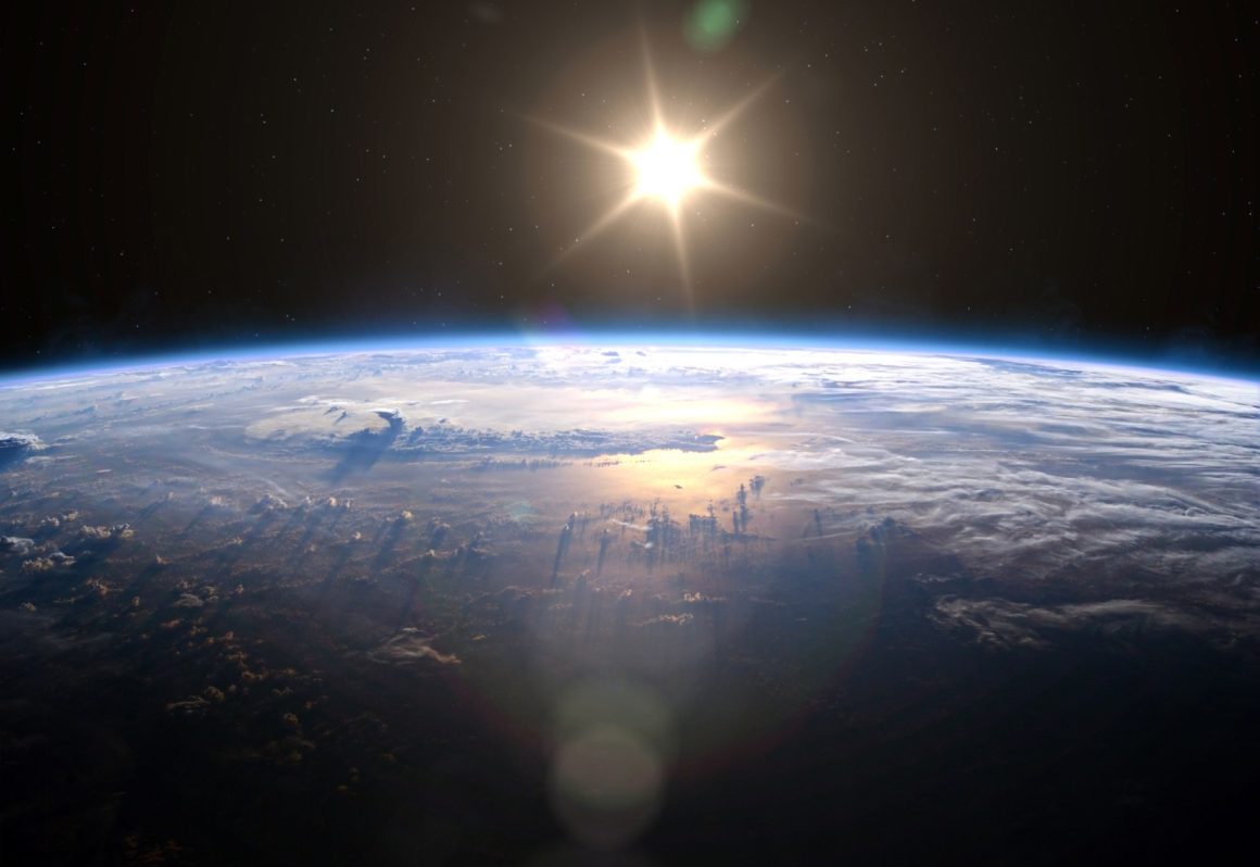 FCC Approves Test of Sunlight Reflecting Satellite Amid Controversy