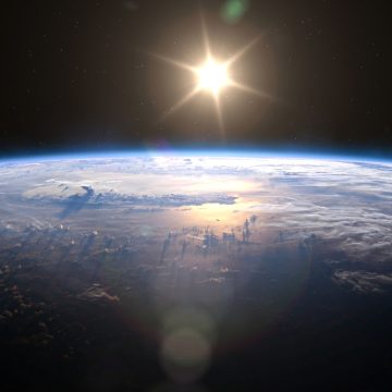 FCC Approves Test of Sunlight Reflecting Satellite Amid Controversy