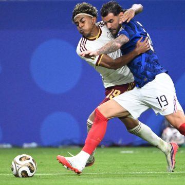 Spain Secures Final Berth with Tactical Mastery Over France