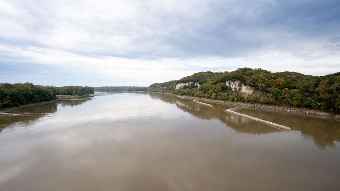 e80b8eb2-94c7-4876-8e44-c9afe83bbbee Cancer Survivor’s Inspirational Journey on the Missouri River