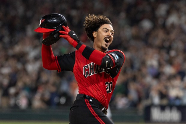 eefc1f91-3ca3-4927-b4df-6825fd6e7918 Chicago Baseball Teams Impress Amid Challenges in 2026