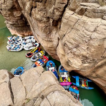 Investigation into Mysterious Illnesses Among Grand Canyon Rafters