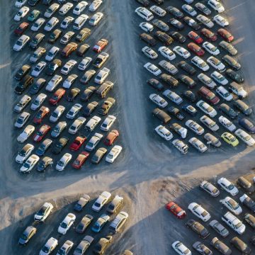 Central American Drivers Fuel Local Economy by Importing Used Cars