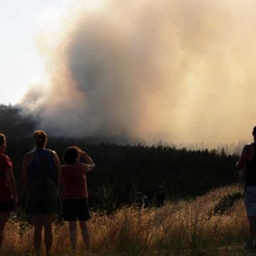 Wildfires Urgently Threaten Spokane with Rapid Evacuations