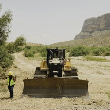 Border Barrier Construction Raises Concerns at Big Bend National Park