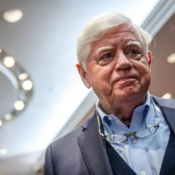Unusually High Incumbent Losses Reflect Political Shifts