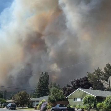 191022ac-5a69-4bad-be46-7e167045a022 Wildfire Inflicts Extensive Damage Near Spokane, Washington