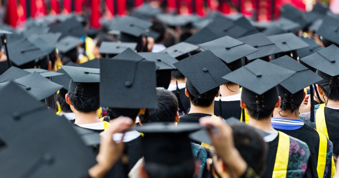 Growing Concerns Over Student Loan Nonpayment Rates at U.S. Colleges