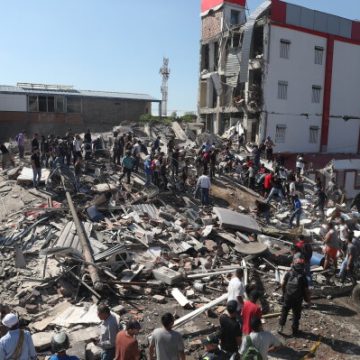 Devastating Earthquake Strikes Western Colombia
