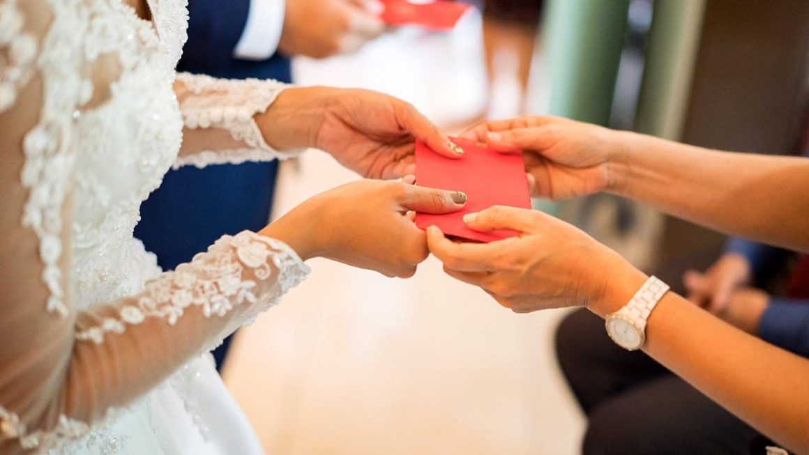 Balancing Fall Weddings and College Football
