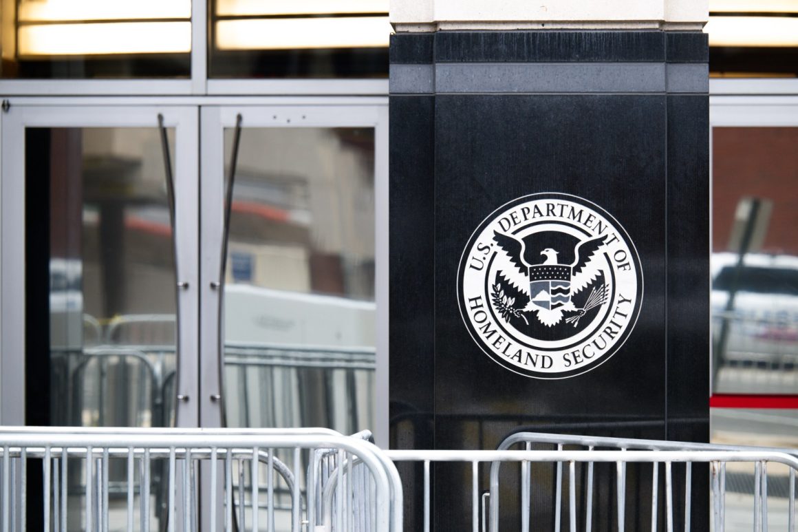 Changes in U.S. Immigration Forms for Temporary Stays