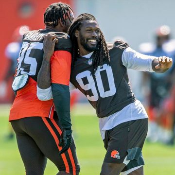 Jadeveon Clowney Returns to Houston Texans Amid High Hopes and Past Lessons