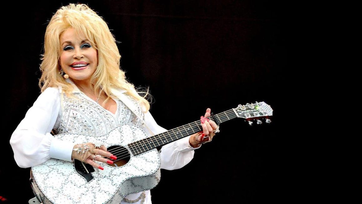 Dolly Parton: A Life Beyond Politics