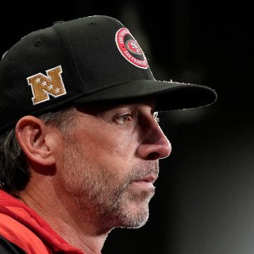 Kyle Shanahan Returns with Caution After Crash and Concussion