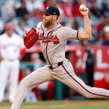 Braves vs Yankees: Betting Insights and Pitcher Analysis