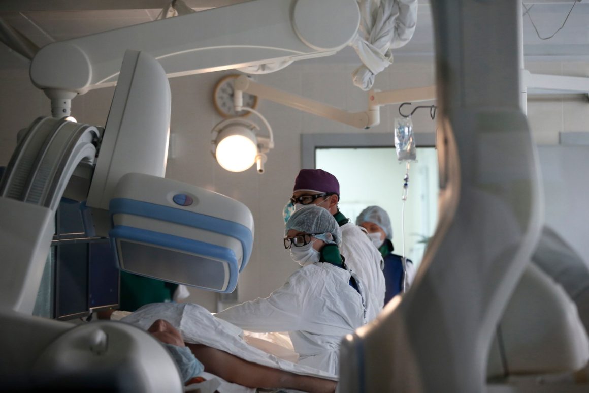 FDA Grants Priority Review to GSK’s Jemperli for Rectal Cancer