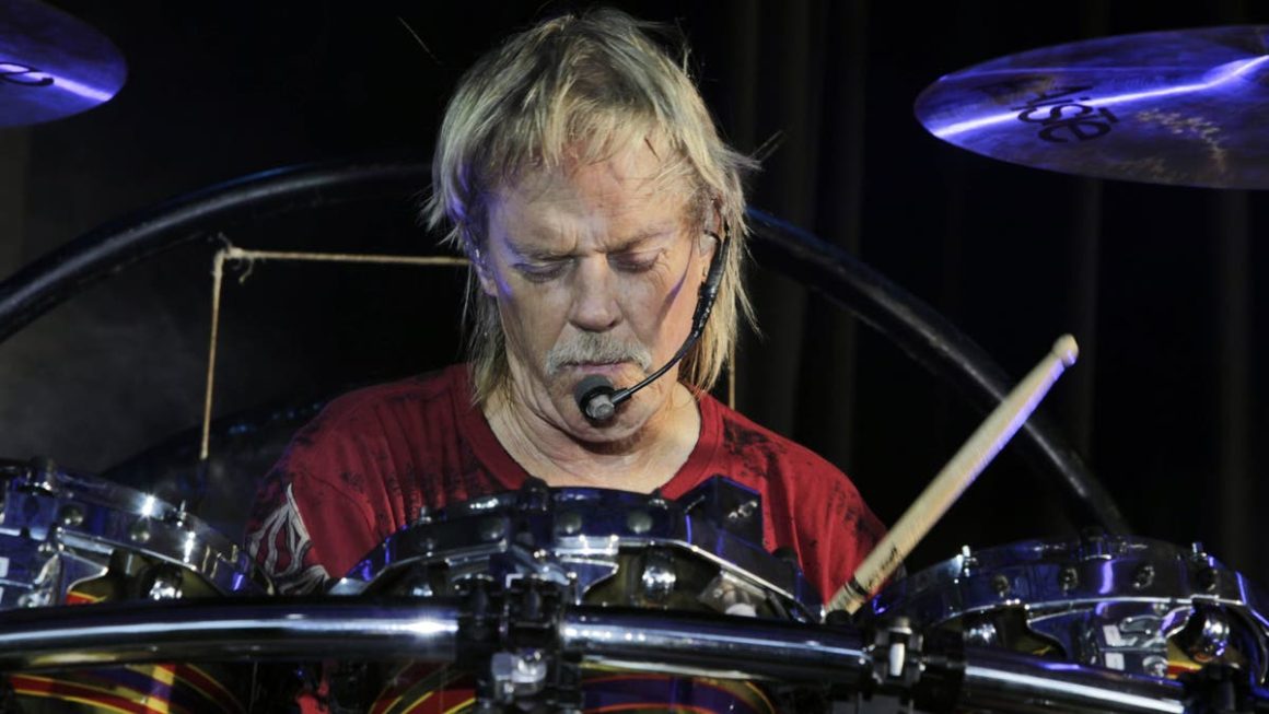 ZZ Top Drummer Frank Beard Passes Away at 77