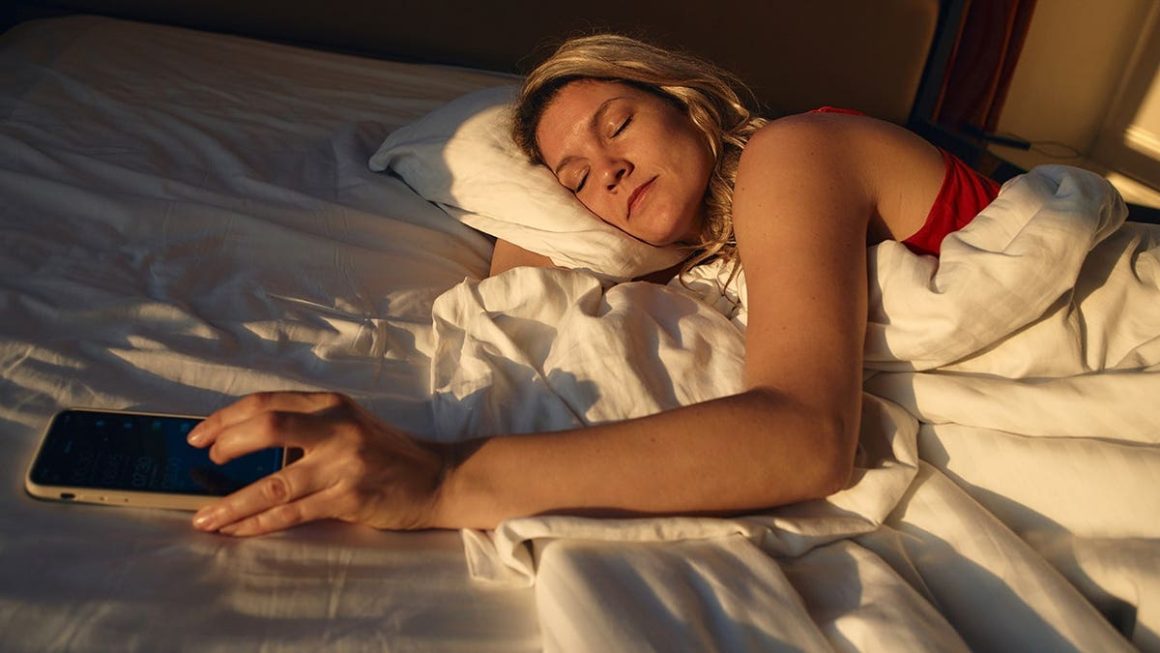 Impact of Neighborhood Dynamics on Sleep Patterns