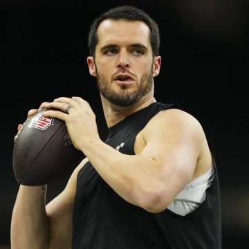Derek Carr Joins UCLA Football as Special Advisor