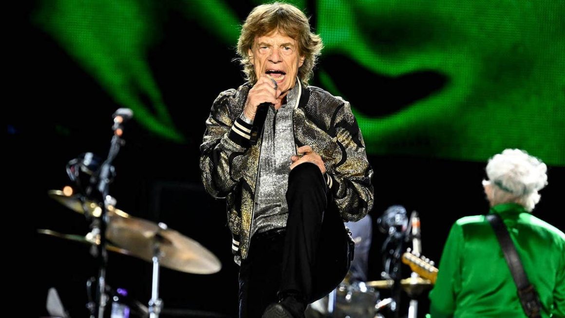 Mick Jagger’s Philosophy: Performance Over Lecturing